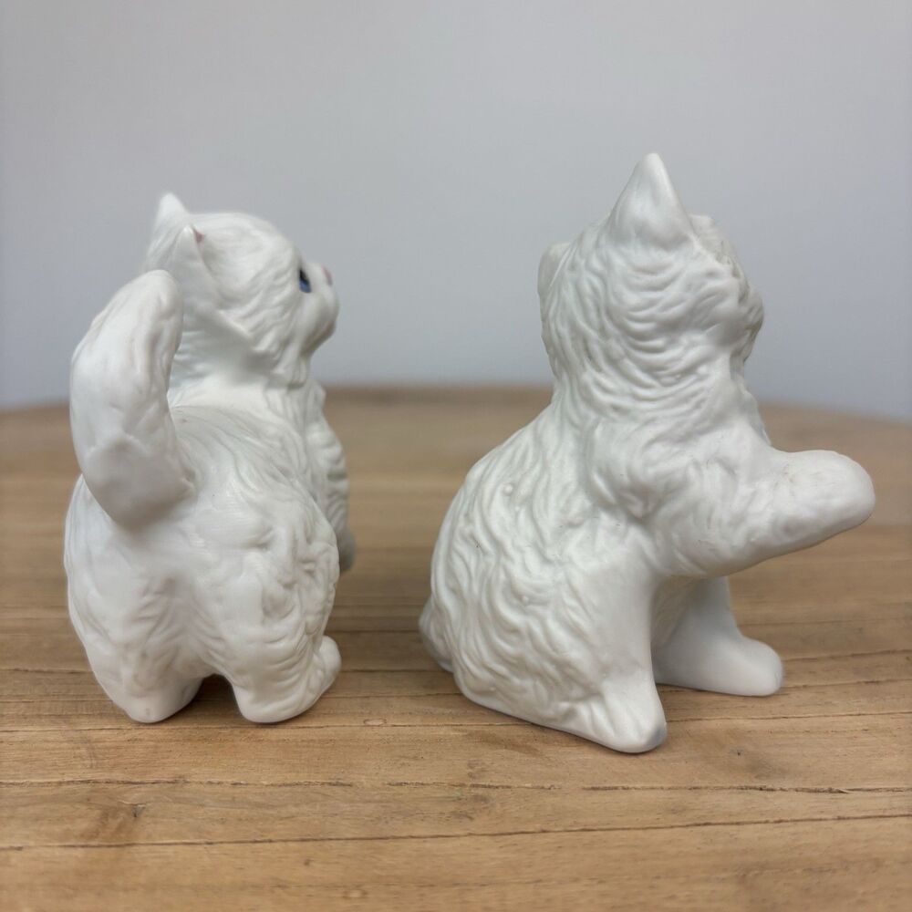 Vintage Homco White Kitten Cat Figurines Pair Porcelain Blue Eyes Granny Cottage - Picture 9 of 15